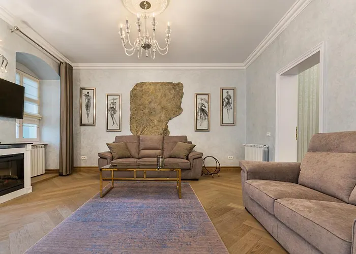 Krone Apartment Brasov